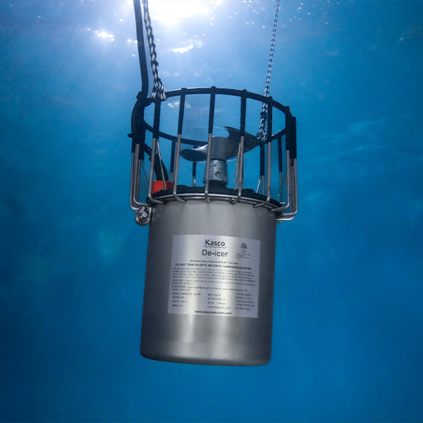 Close-up of a Kasco 1/2 HP de-icer suspended underwater with mooring ropes